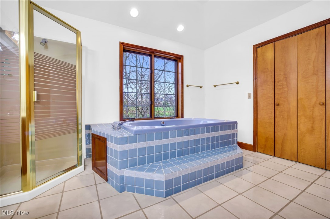 Gale Heights Vineyard - Residential