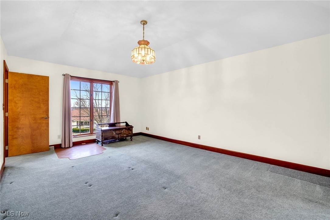 Gale Heights Vineyard - Residential