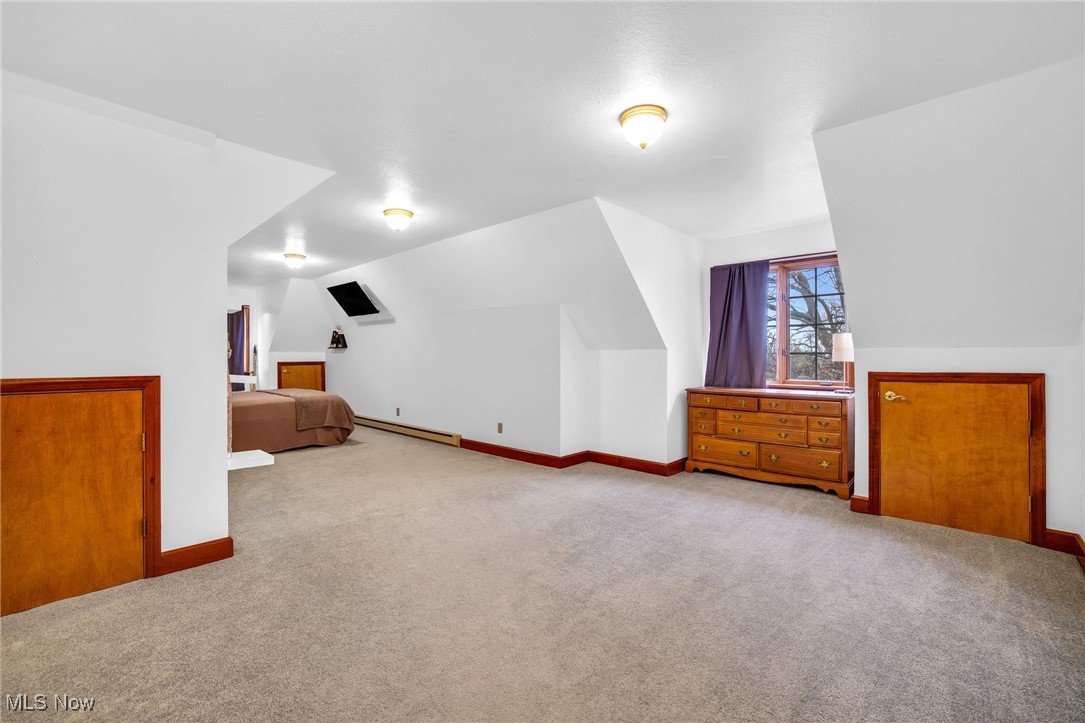 Gale Heights Vineyard - Residential