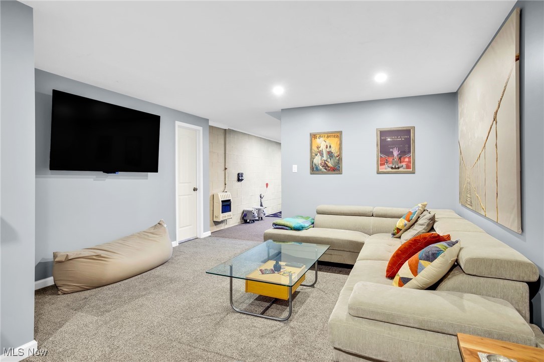 Gale Heights Vineyard - Residential