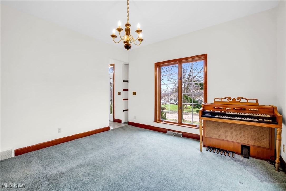 Gale Heights Vineyard - Residential