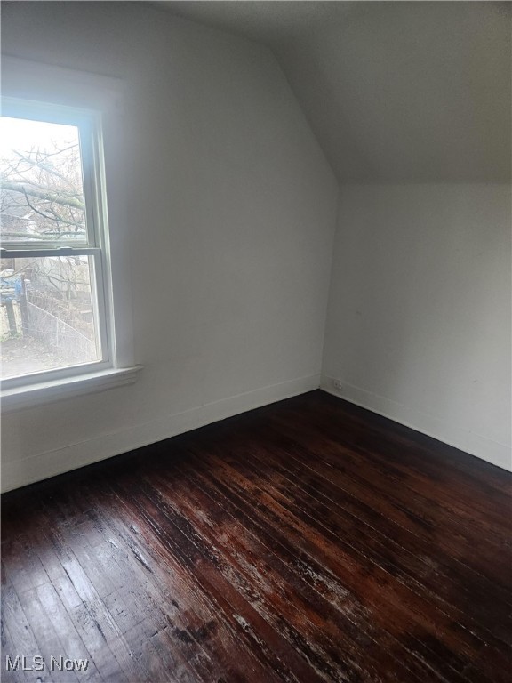 3174 W 105th Street, Cleveland, Ohio image 8