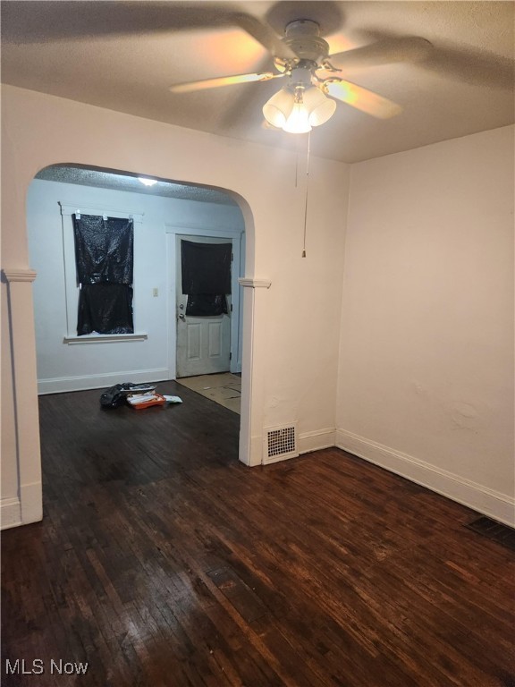 3174 W 105th Street, Cleveland, Ohio image 6