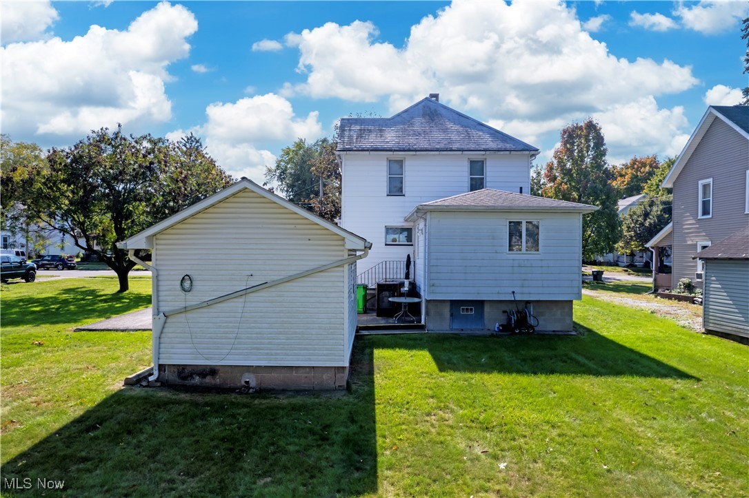 219 W Paradise Street, Orrville, Ohio image 3