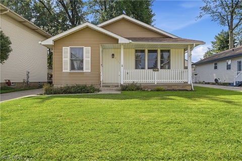 Tiny photo for 2615 George Avenue, Parma, OH 44134 (MLS # 5245938)