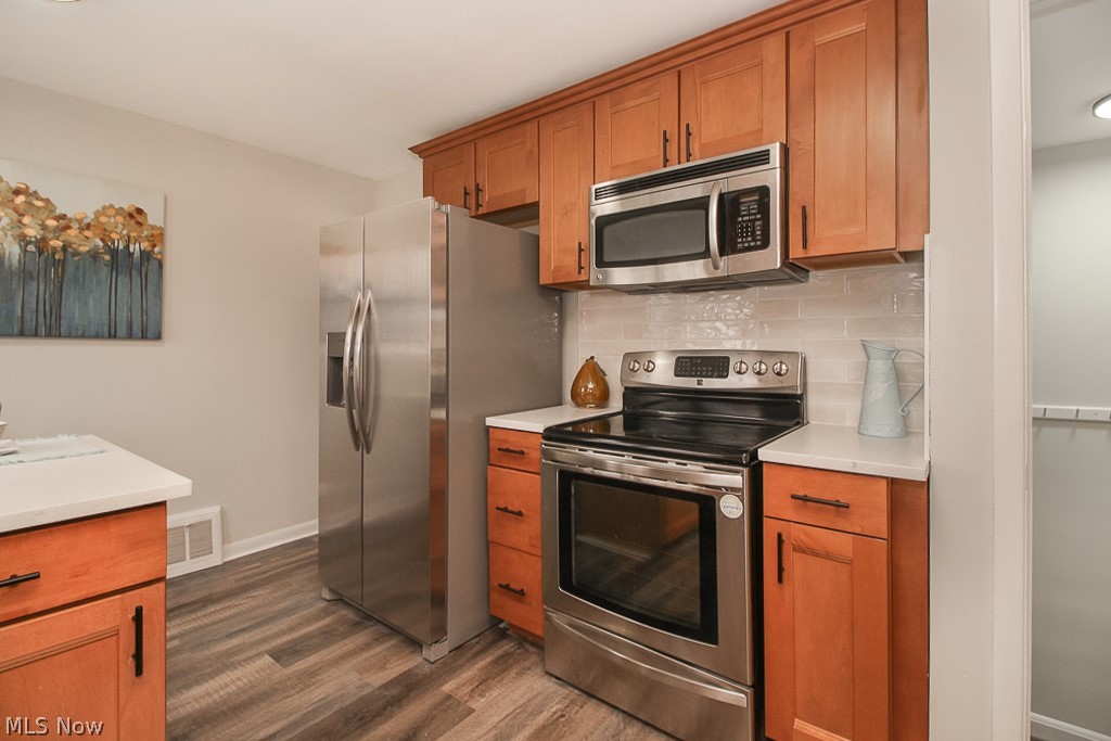 Carl A Steins East 262nd St Su - Residential