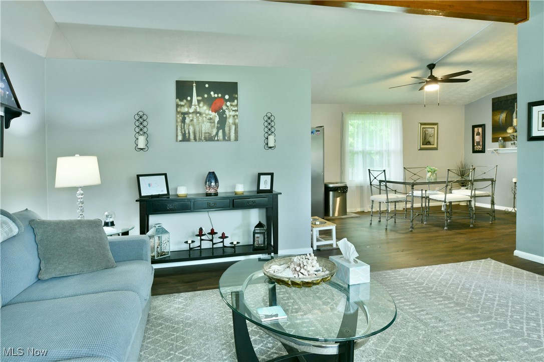 377 Henn Hyde Road, Warren, Ohio image 5