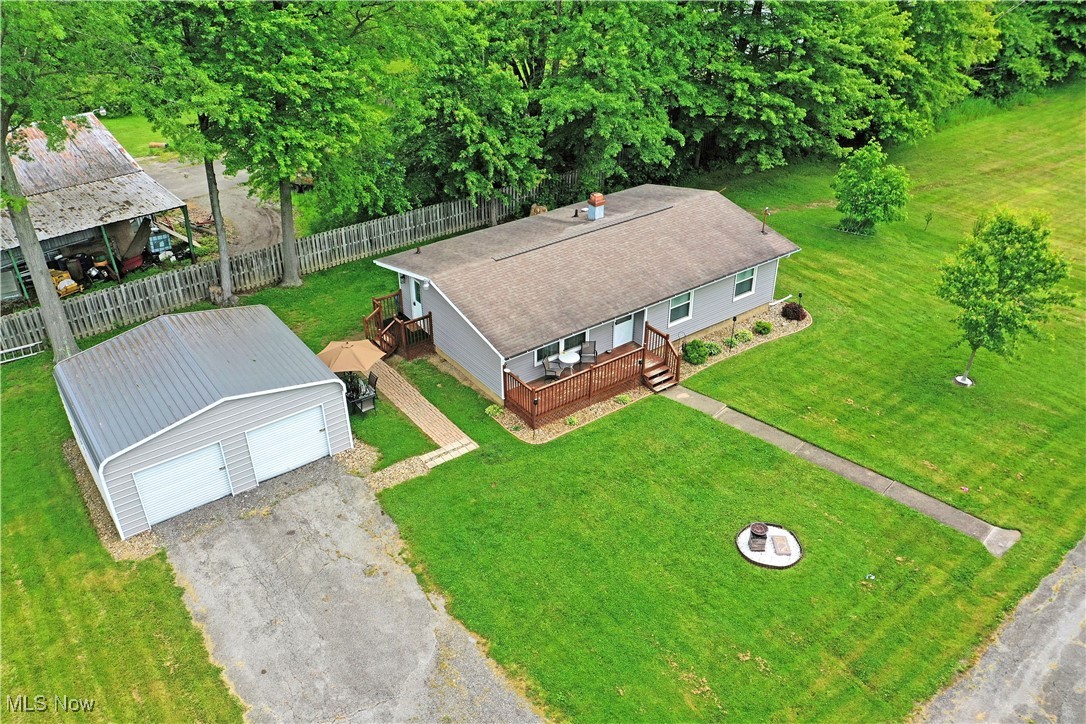 377 Henn Hyde Road, Warren, Ohio image 2