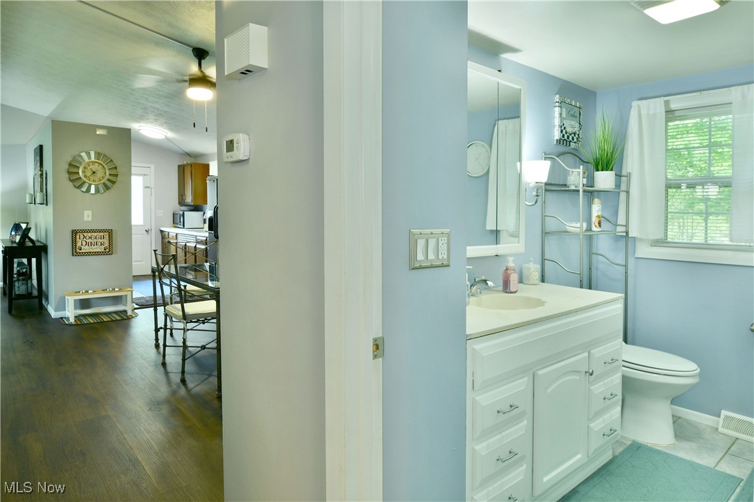 377 Henn Hyde Road, Warren, Ohio image 28