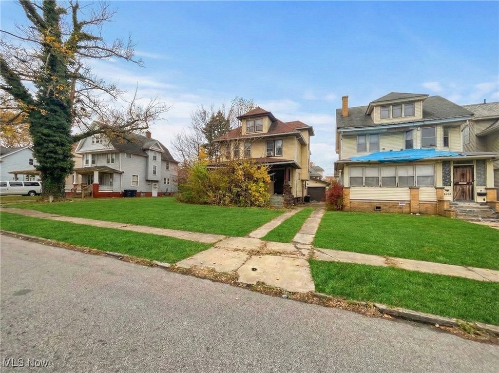 Photo of 1172 Melbourne Road, Cleveland, OH 44112 (MLS # 5174395)