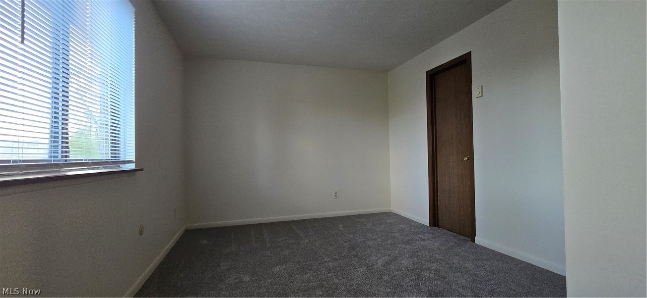 Bellevue - Commercial Sale
