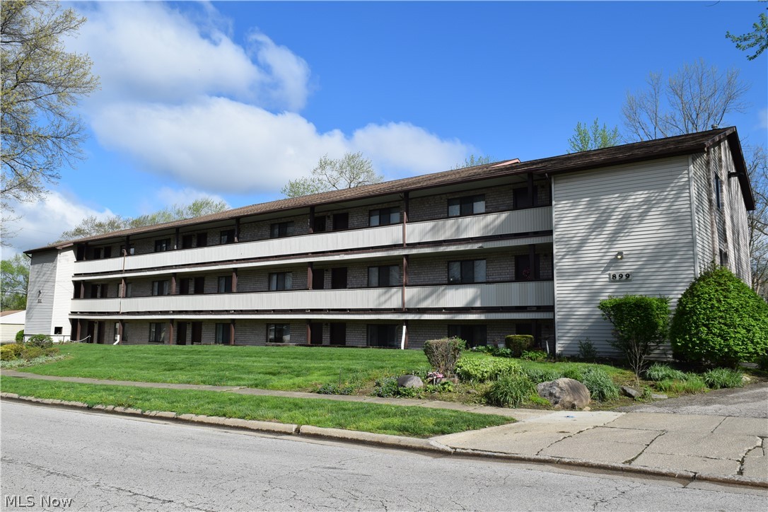 Bellevue - Commercial Sale
