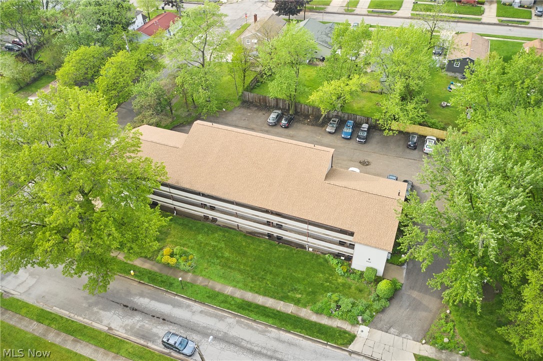Bellevue - Commercial Sale