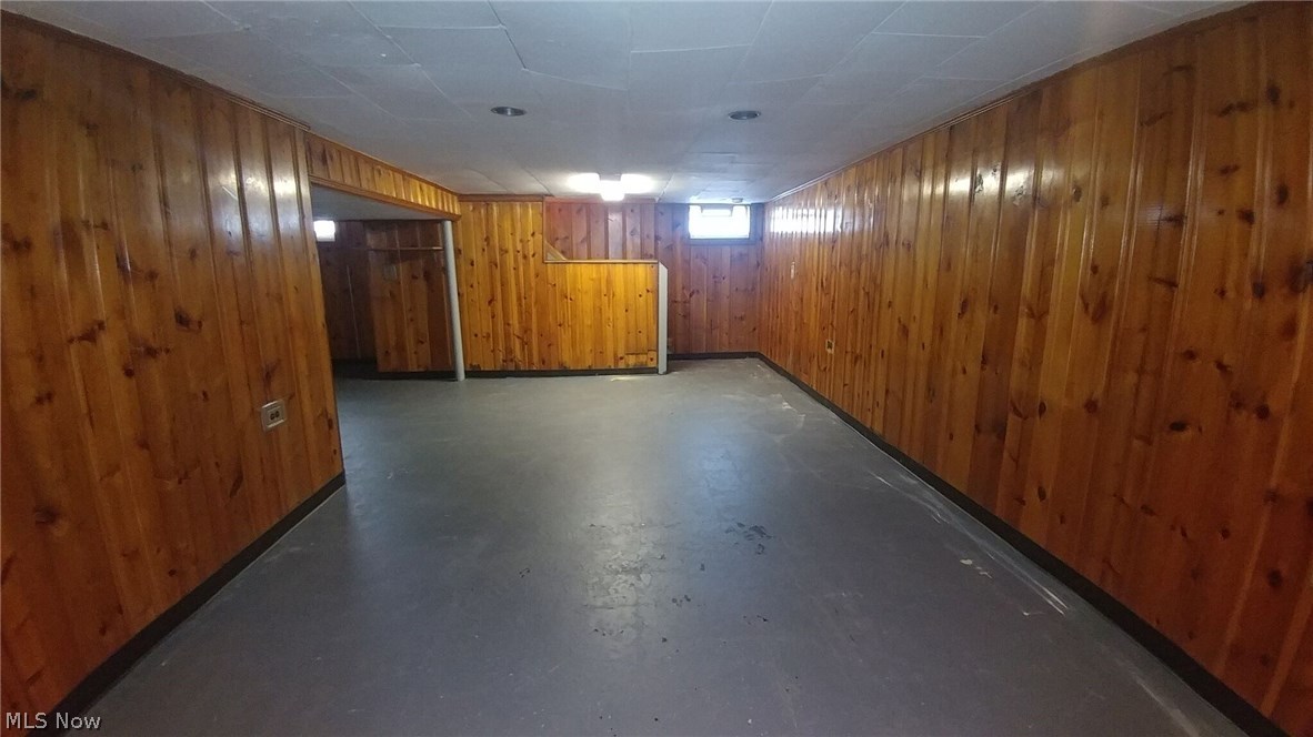 Glenforest Village 01 - Residential Lease