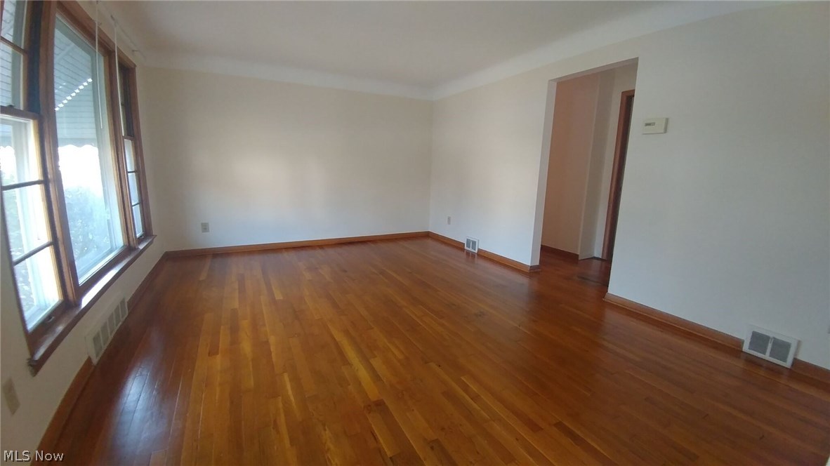 Glenforest Village 01 - Residential Lease