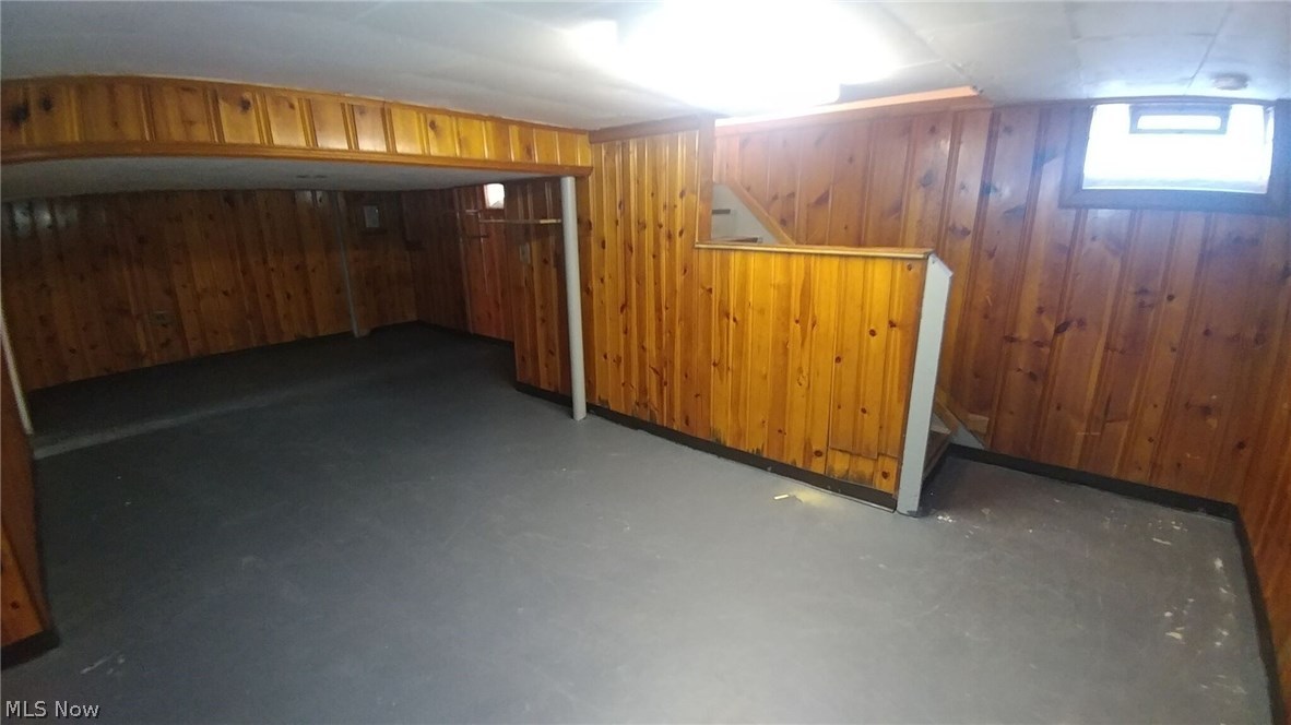 Glenforest Village 01 - Residential Lease