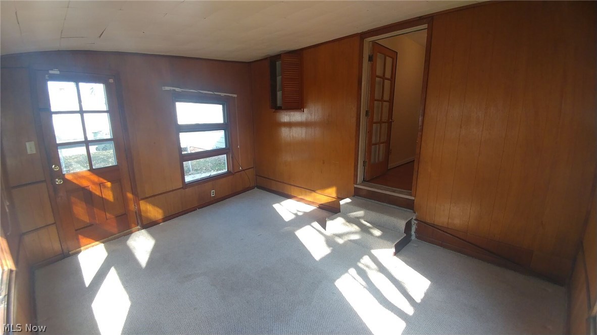 Glenforest Village 01 - Residential Lease