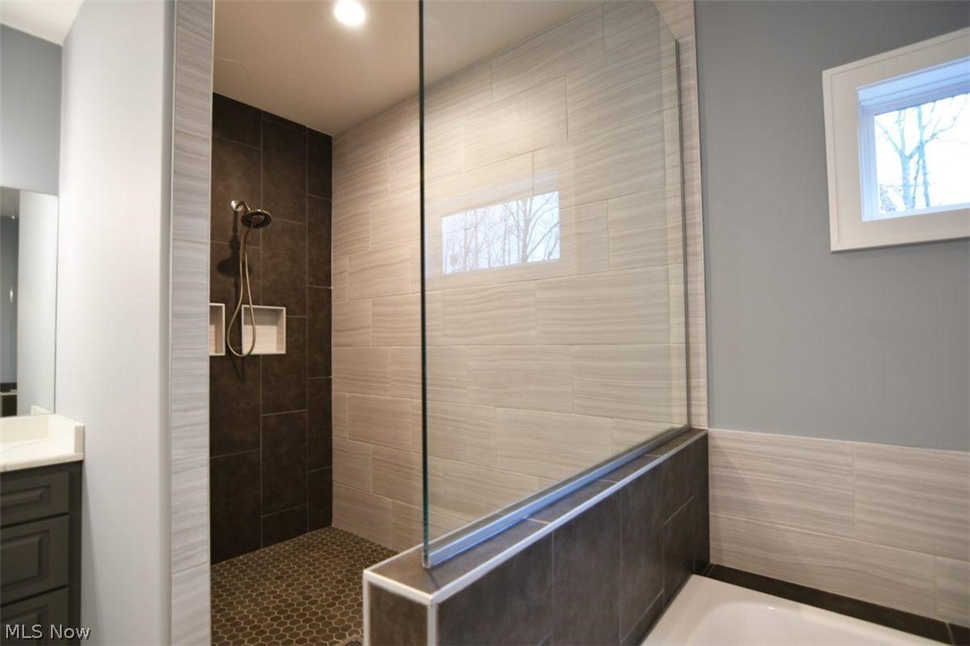 Kings Ridge - Residential