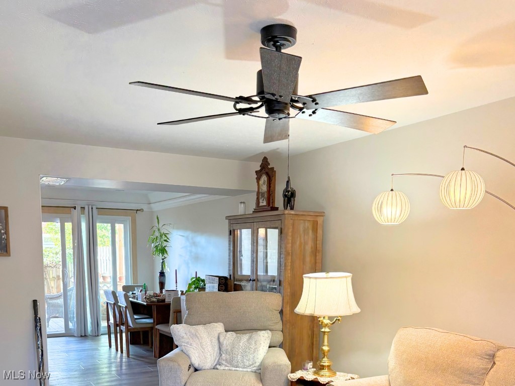 Georgetown/Lyndhurstcondo - Residential