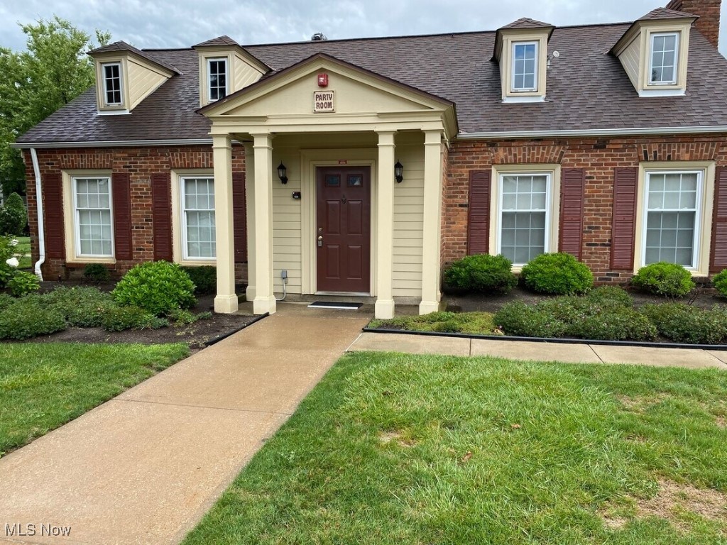 Georgetown/Lyndhurstcondo - Residential