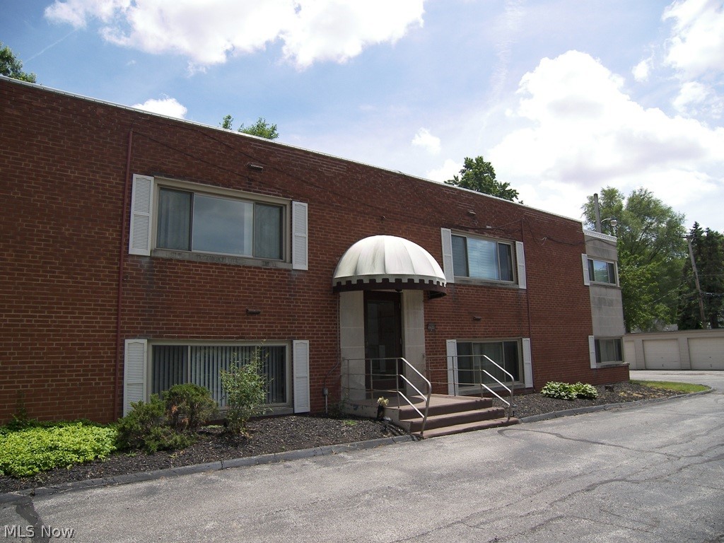 Solon Park Estates Condos - Residential