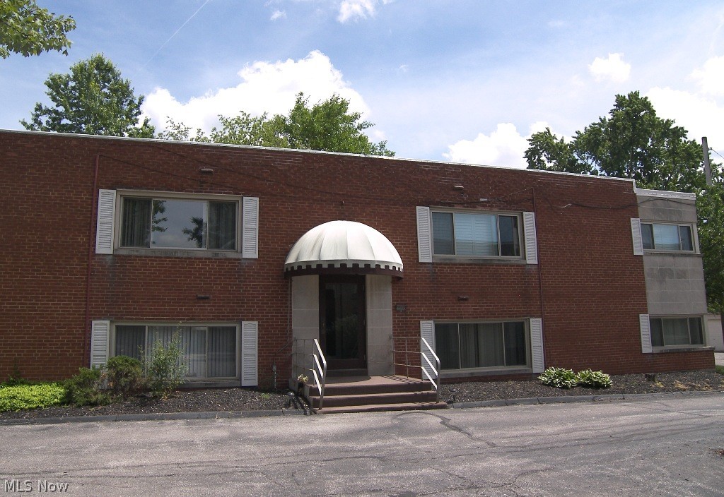Solon Park Estates Condos - Residential