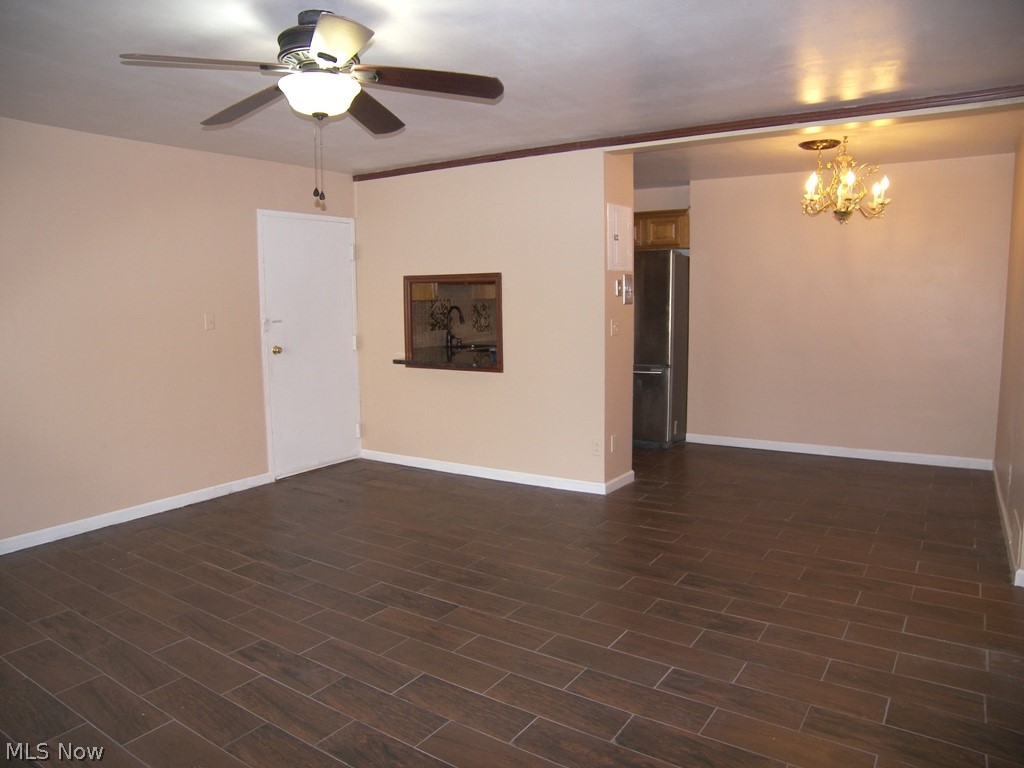Solon Park Estates Condos - Residential