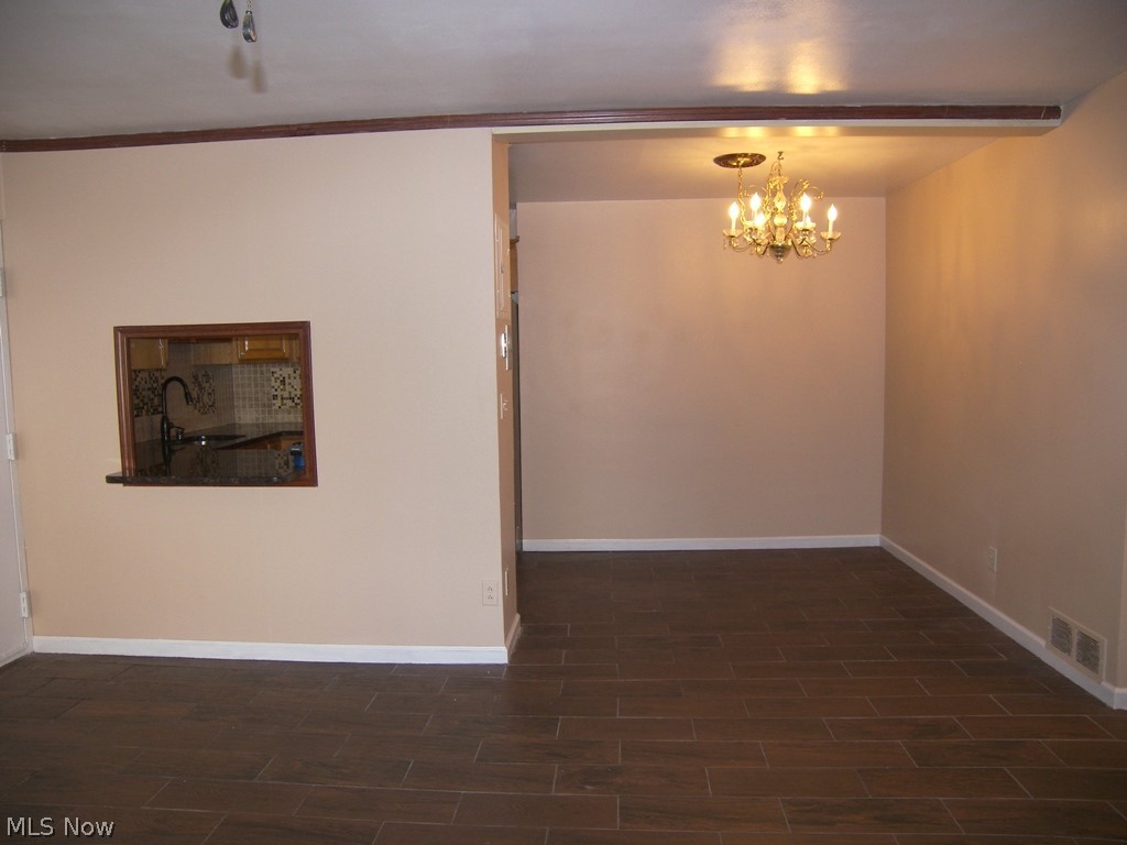 Solon Park Estates Condos - Residential