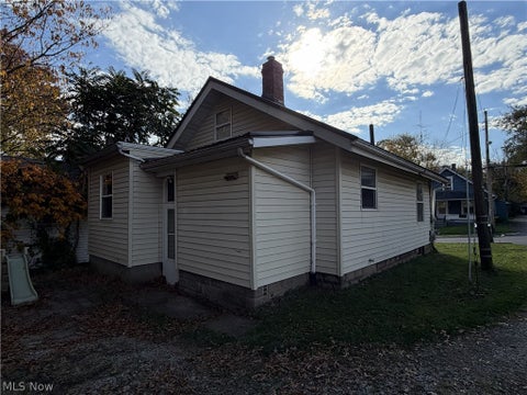 Tiny photo for 1517 16th Street NE, Canton, OH 44705 (MLS # 5256891)