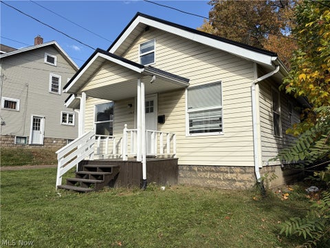Tiny photo for 1517 16th Street NE, Canton, OH 44705 (MLS # 5256891)
