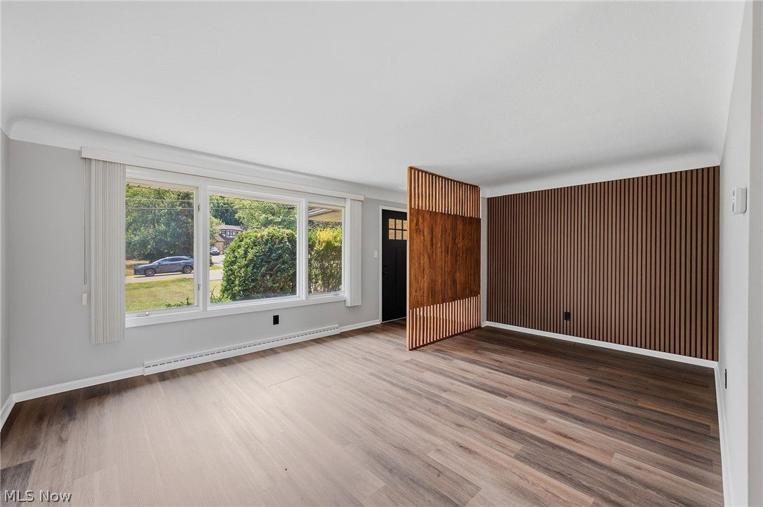 333 E Ridgewood Drive