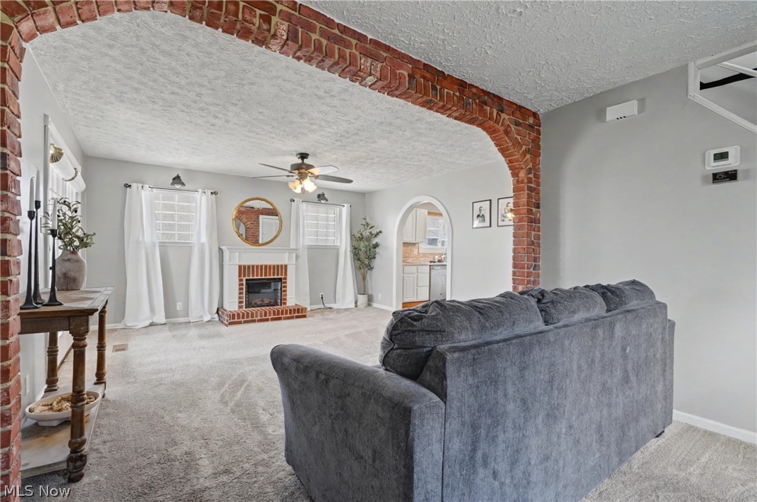 Arlington Waterloo Acres - Residential