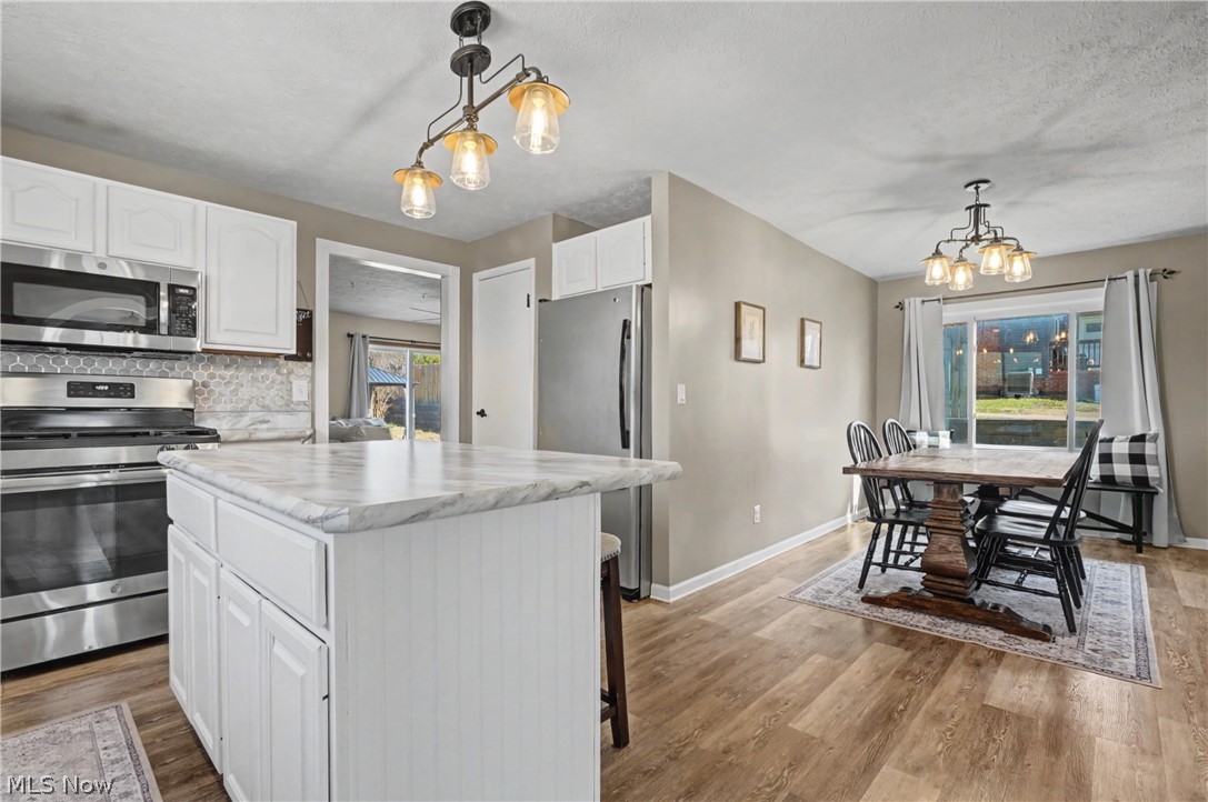 Arlington Waterloo Acres - Residential