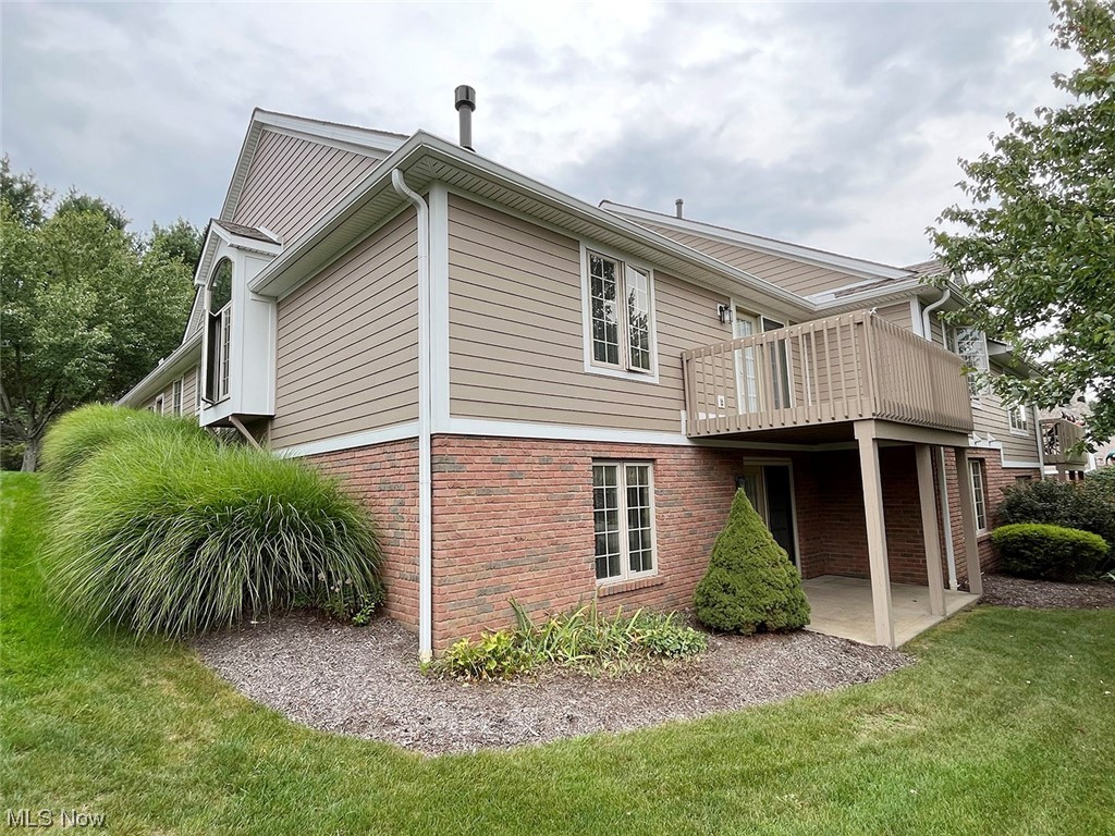 Hamlets Glenmoor Condo - Residential