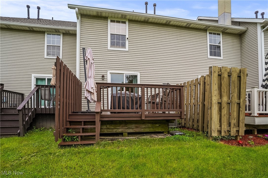 2426 Wrens Drive, Stow, Ohio image 27