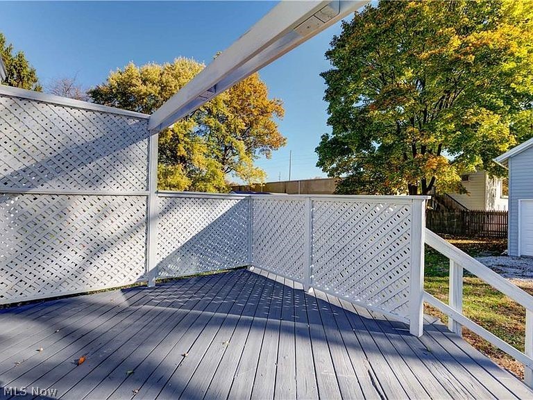 Riverside - Residential Lease