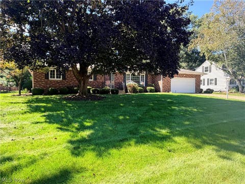 Photo of 3222 Edington Road, Fairlawn, OH 44333 (MLS # 5236568)