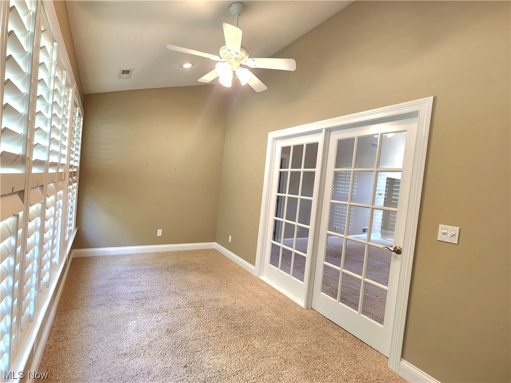 Stonington Place Condo - Residential