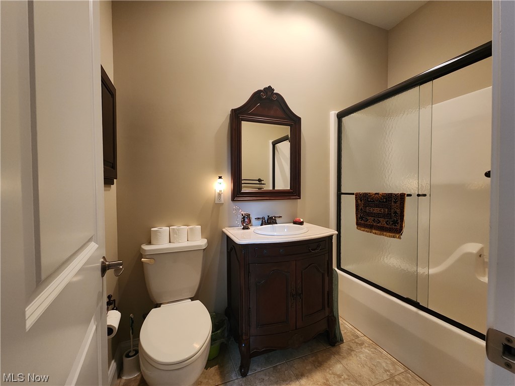 Stonington Place Condo - Residential