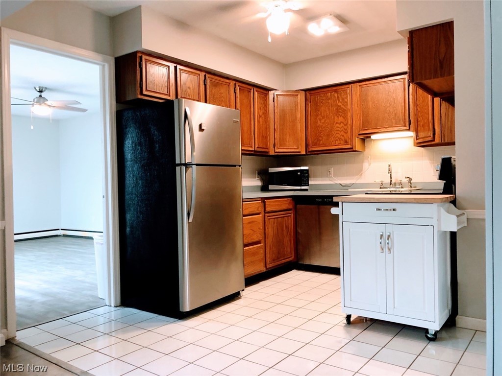 Meadowlawn Condo - Residential