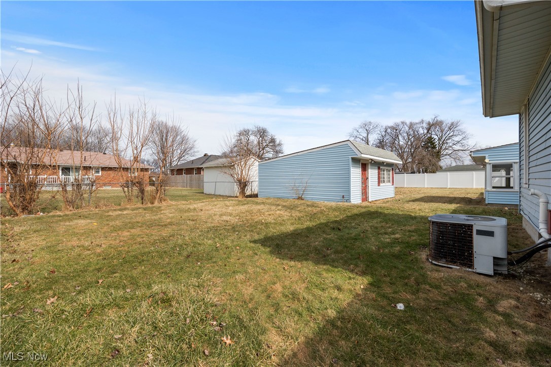 1232 W 35th Street, Lorain, Ohio image 5