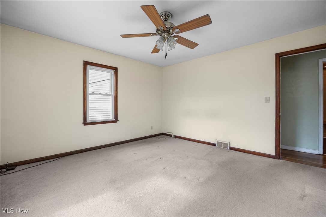 1232 W 35th Street, Lorain, Ohio image 12