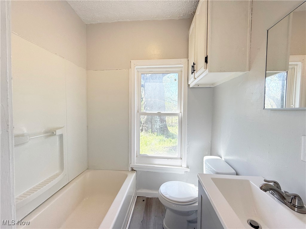 9 Woodford Avenue, Elyria, Ohio image 13