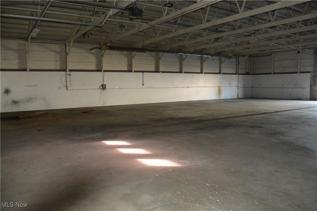 Photo of 1760 Root Road, Lorain, OH 44052 (MLS # 5168357)