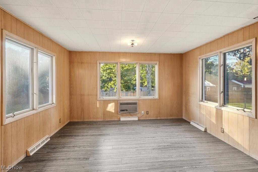 Silver Lake Parkwood Allotment - Residential