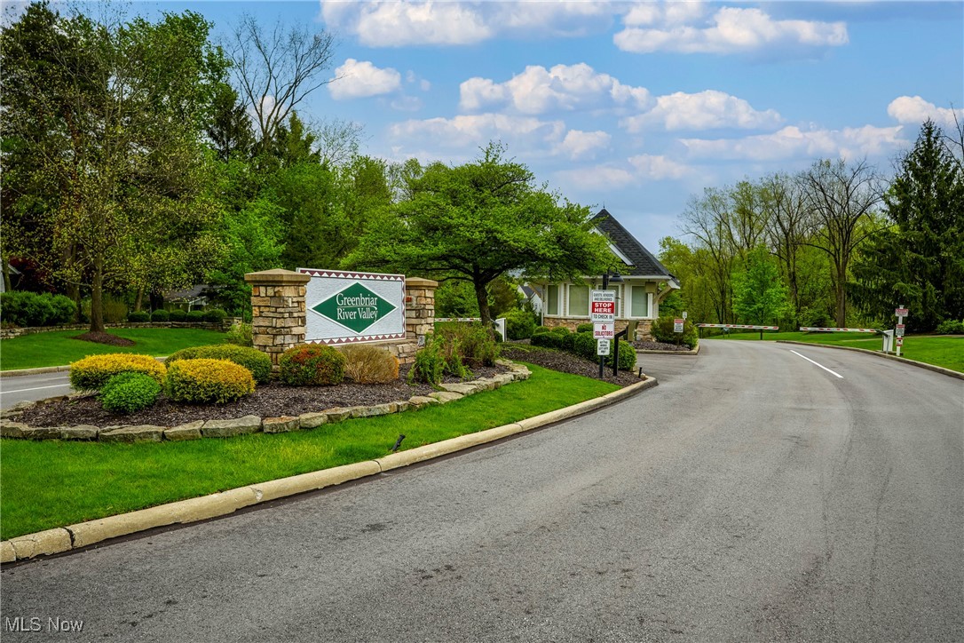 10367 Rock Ledge Way, North Royalton, Ohio image 36