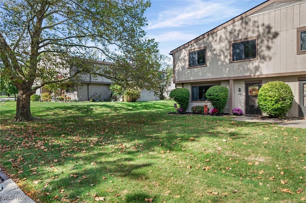 Photo of 11650 Harbour Light Drive, North Royalton, OH 44133 (MLS # 5180905)