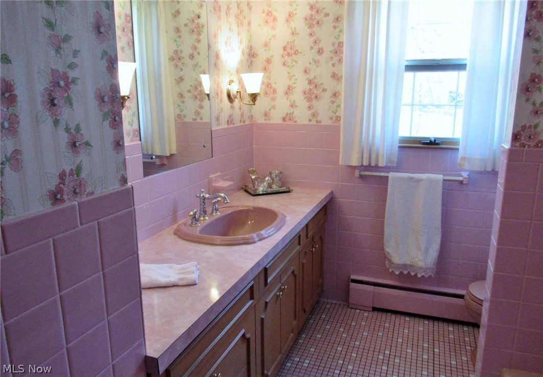 Colonial Hills - Residential