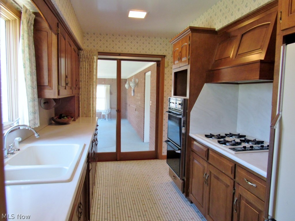 Colonial Hills - Residential