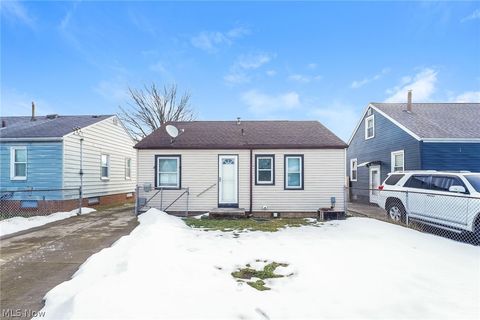 Tiny photo for 4648 W 146th Street, Cleveland, OH 44135 (MLS # 5188063)